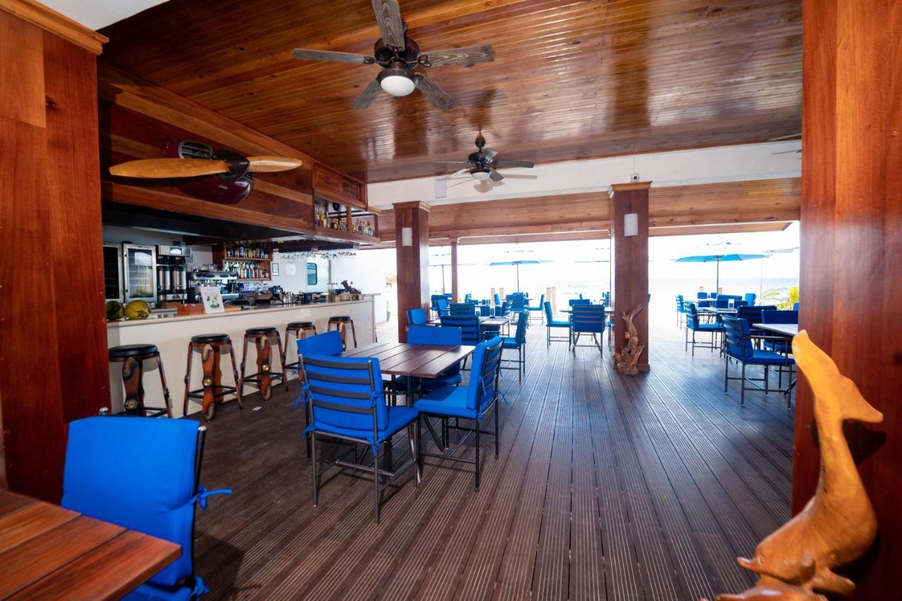 Blue Skies Beach Resort Νεγκρίλ Εξωτερικό φωτογραφία